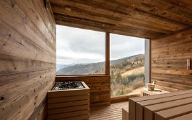 Albergo Croce d'Aune