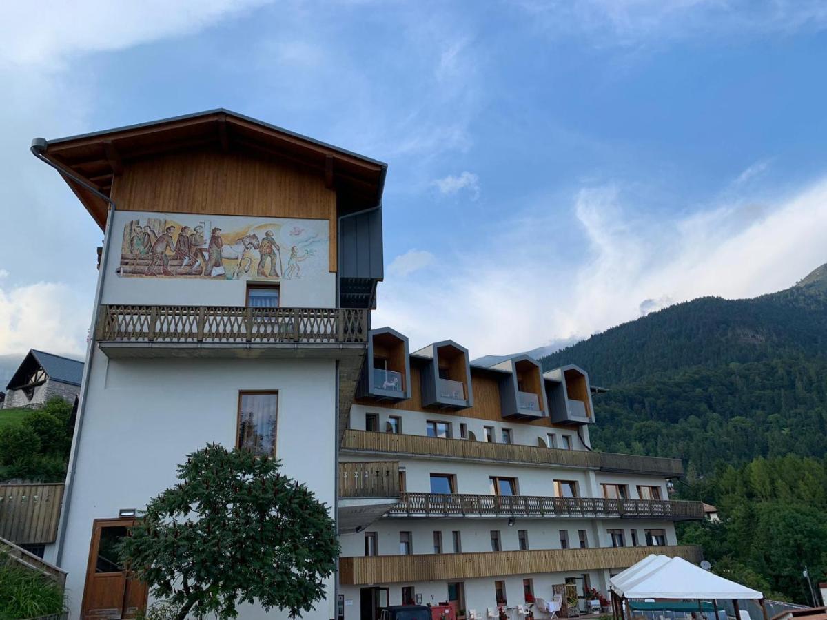 Albergo Croce d'Aune Pedavena Esterno foto